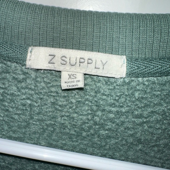 Z Supply Green Cropped Pullover - Picture 2 of 3
